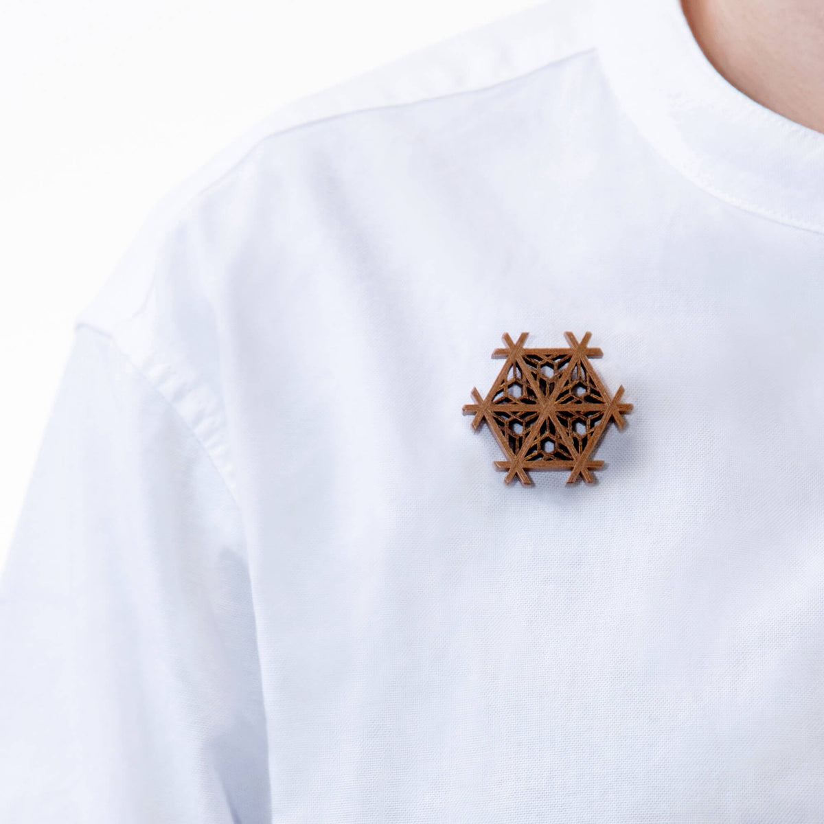 Sakura (Kumiko Brooch: Yaezakura Kikko)