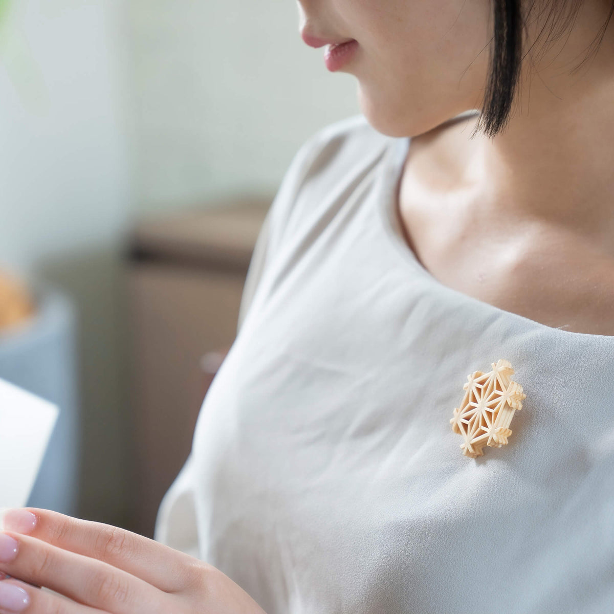 Sakura (Kumiko Brooch: Yaezakura Kikko)